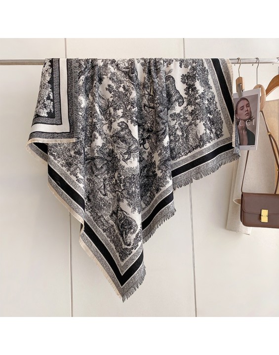 Autumn and winter new temperament high-end animal vacation wind warm scarf fashionable versatile large square scarf shawl